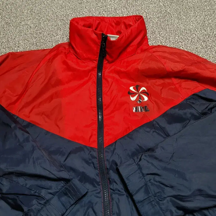 [BUNJANG] Nike Windbreaker Jacket M Red/Navy / 나이키 바람막이 자켓 M 레드/네이비
