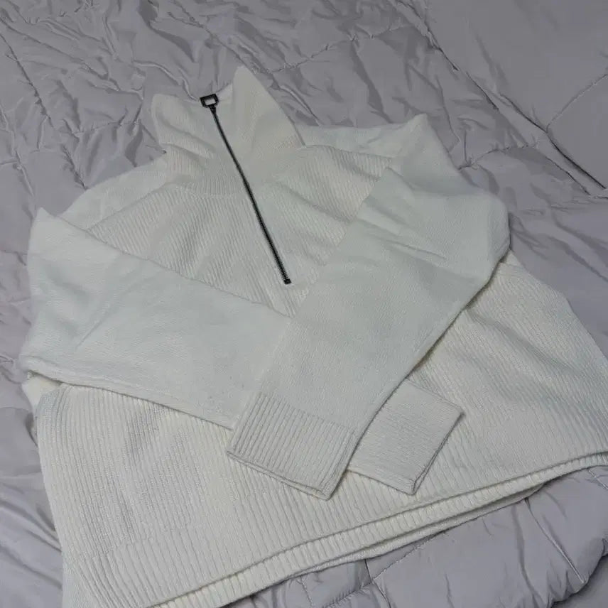[BUNJANG] Wooyoungmi Layered Knit Ivory (Size 46) / 22FW 우영미 레이어드 니트 아이보리 (46사이즈)