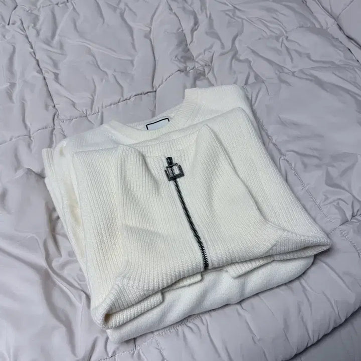 [BUNJANG] Wooyoungmi Layered Knit Ivory (Size 46) / 22FW 우영미 레이어드 니트 아이보리 (46사이즈)