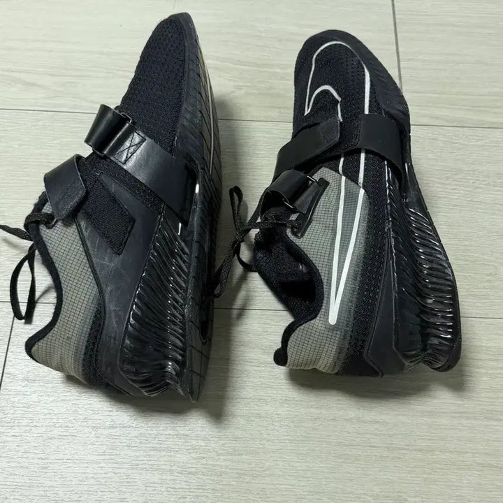 [BUNJANG] Nike Romaleos 4 Black Weightlifting Shoes / 나이키 로말레오 4 블랙