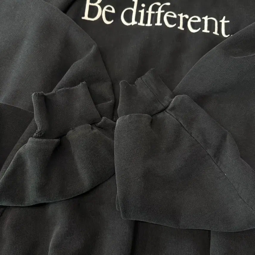 [BUNJANG] Balenciaga Layered Runway Hoodie / 발렌시아가 런웨이 후드티 (레이어드 블랙 후드)