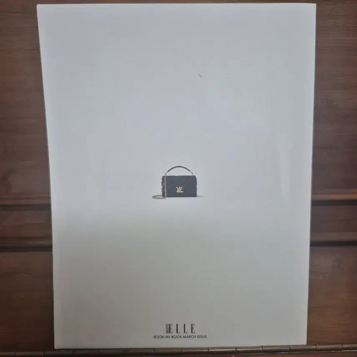 [BUNJANG] Elle LE SSERAFIM Book-in-Book / 엘르 르세라핌 북인북
