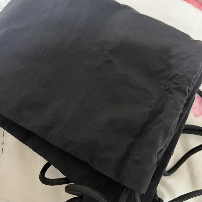 [SOLD OUT] 플레이브 2024시그 짐색