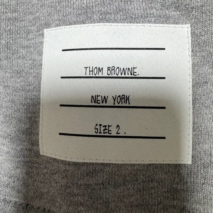 [BUNJANG] Thom Browne Grey Hooded Zip-up / [22-23년식/2]톰브라운 사선완장 그레이 후드집업