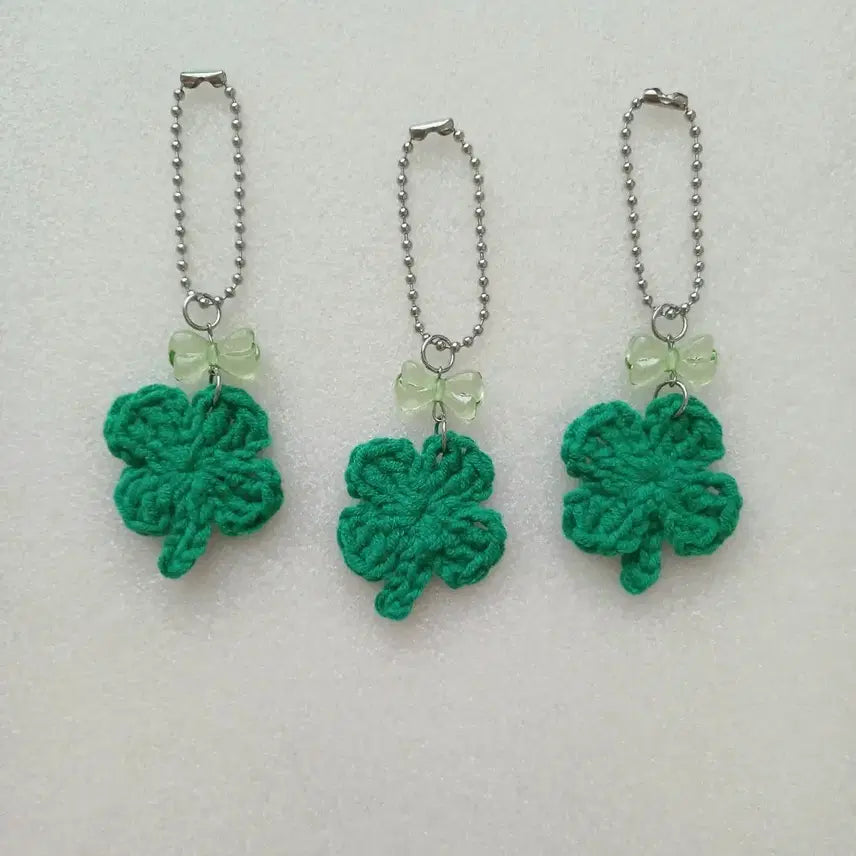 [BUNJANG] Handmade Knitted Four-Leaf Clover Keyring Bundle Set / 뜨개 네잎클로버 키링 3개 일괄