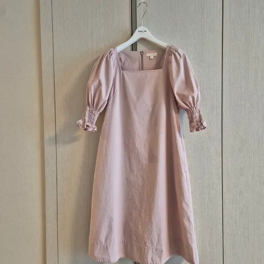 [SOLD OUT] 코스 COS 핑크 퍼프 반팔 원피스