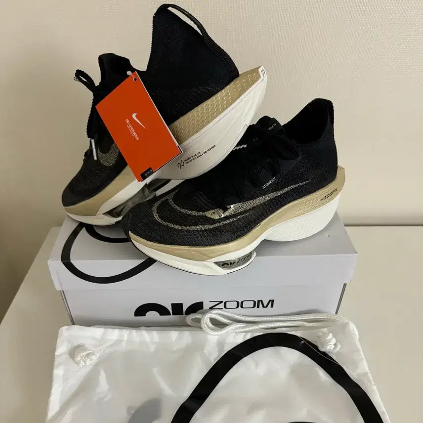 [BUNJANG] Nike Alphafly 2 Black Gold Running Shoes / 나이키 알파플라이2 블랙골드 255 새상품 나코탭O 박스O