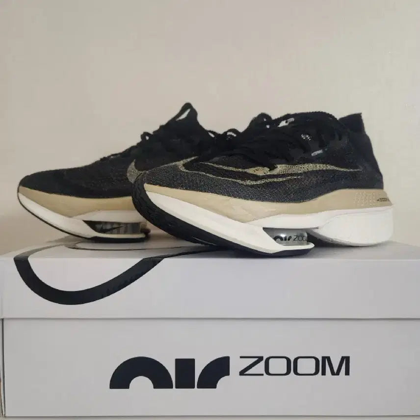 [BUNJANG] Nike Alphafly 2 Black Gold Running Shoes / 나이키 알파플라이2 블랙골드 255 새상품 나코탭O 박스O