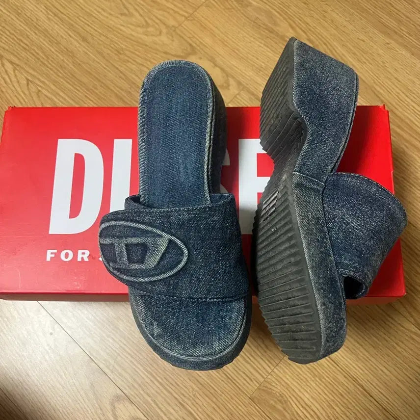 [BUNJANG] Diesel SA OVAL D PF W Denim Sandals / 디젤 SA 오발 D PF W 샌들 - 블루/37사이즈