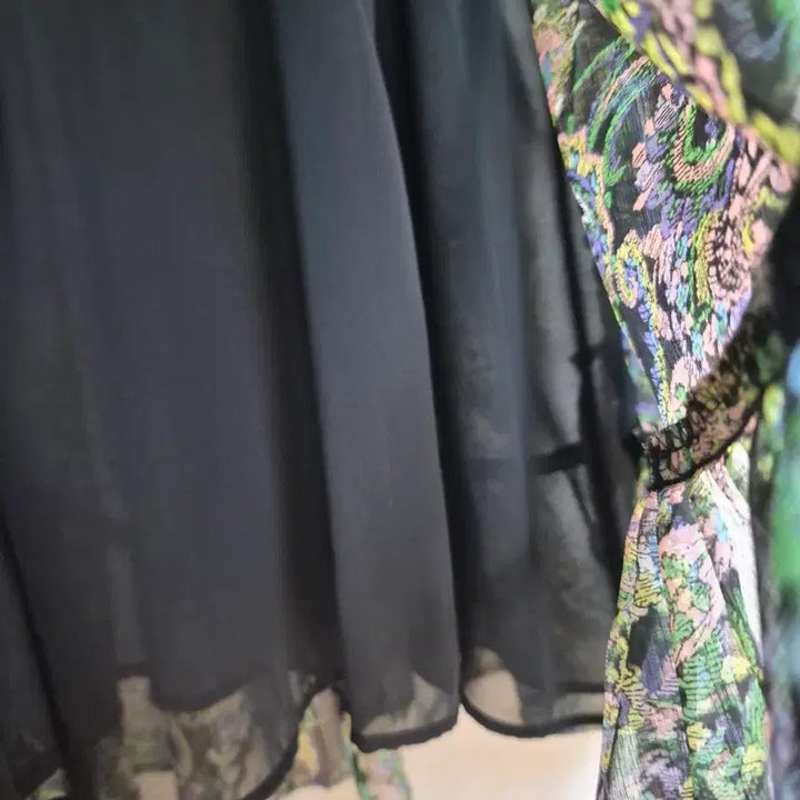 [BUNJANG] ZARA Floral Chiffon Dress / 자라 플라워 쉬폰 원피스
