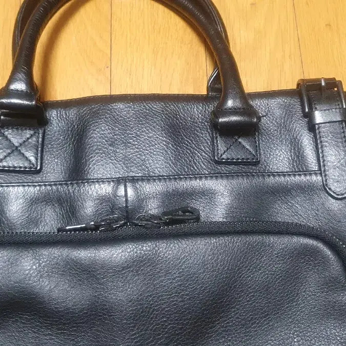 [BUNJANG] Beanpole X Juun.J Leather Bag / 빈폴X준지 가방