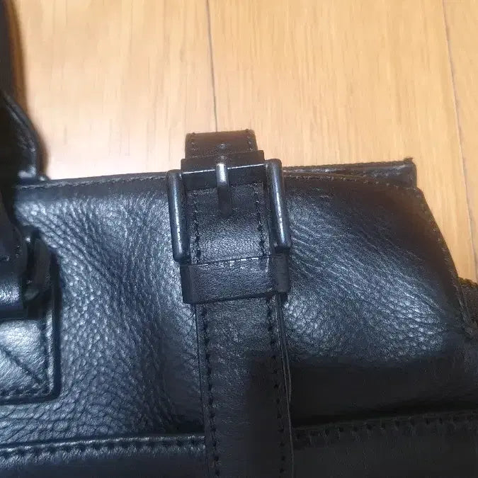 [BUNJANG] Beanpole X Juun.J Leather Bag / 빈폴X준지 가방