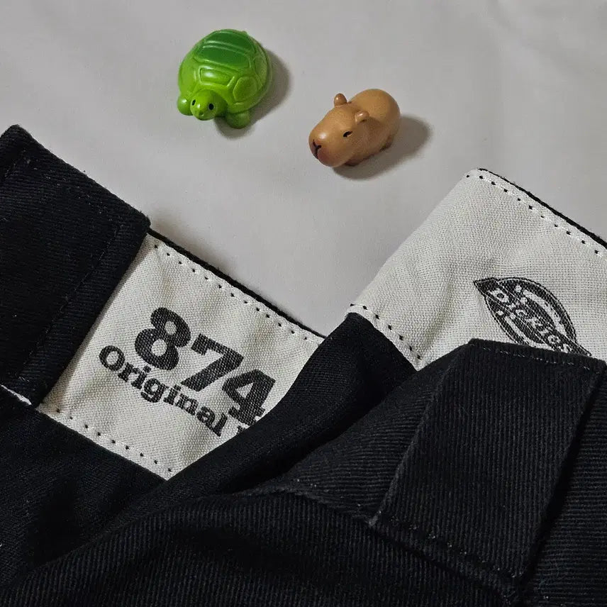 [SOLD OUT] 디키즈 874 오리지널 핏 블랙 팬츠