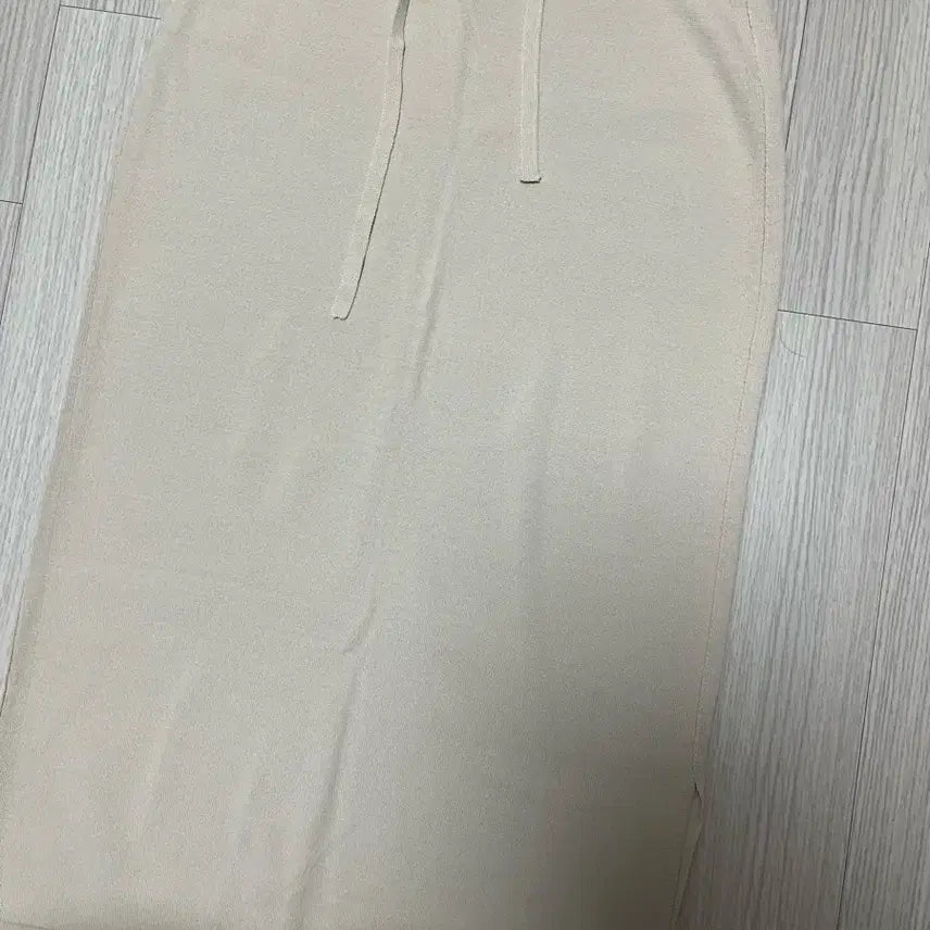 [BUNJANG] Bowen Ivory Long Skirt / 보웬 치마