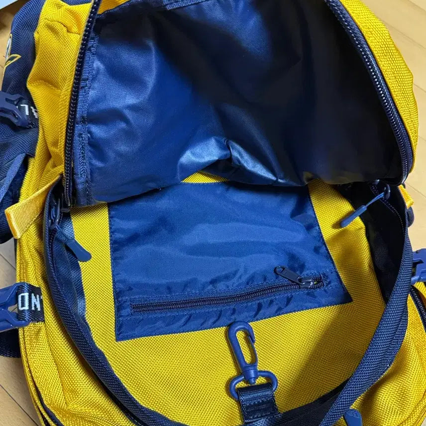 [BUNJANG] New Era Backpack - Korea Official - New Condition / 뉴에라 백팩 NEWERA BAG 책가방 공부가방 학생가방 코리아정품 새상