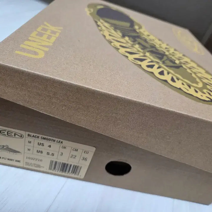 [BUNJANG] 킨 keen 유니크 PLT 메리제인 블랙 샌들 220 / 킨 keen 유니크 PLT 메리제인 블랙 샌들 220