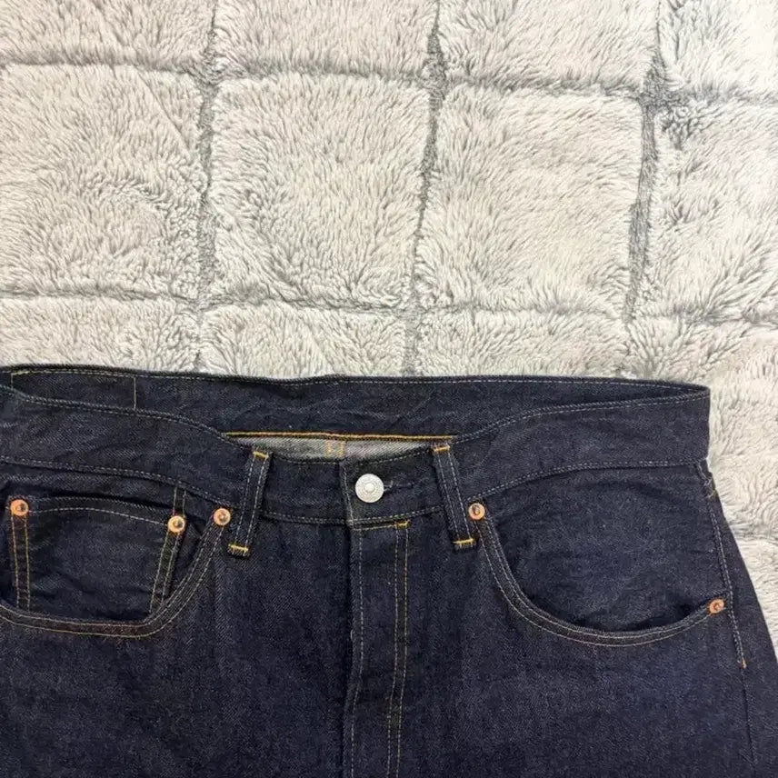 [SOLD OUT] lvc55501 린스드 32/30판매