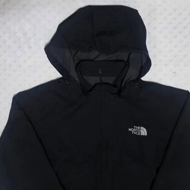 [SOLD OUT] 노스페이스 90(L) 여성 바람막이