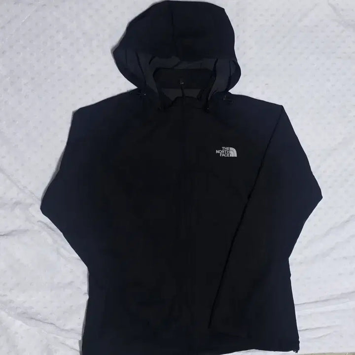 [SOLD OUT] 노스페이스 90(L) 여성 바람막이