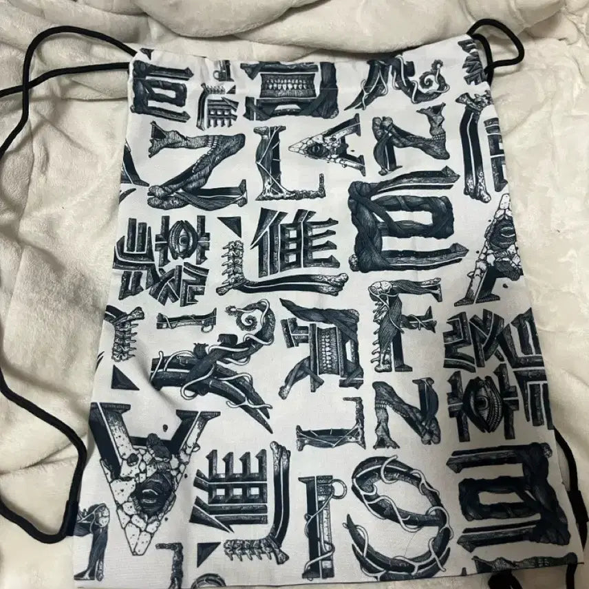 [SOLD OUT] 진격의거인전 가방