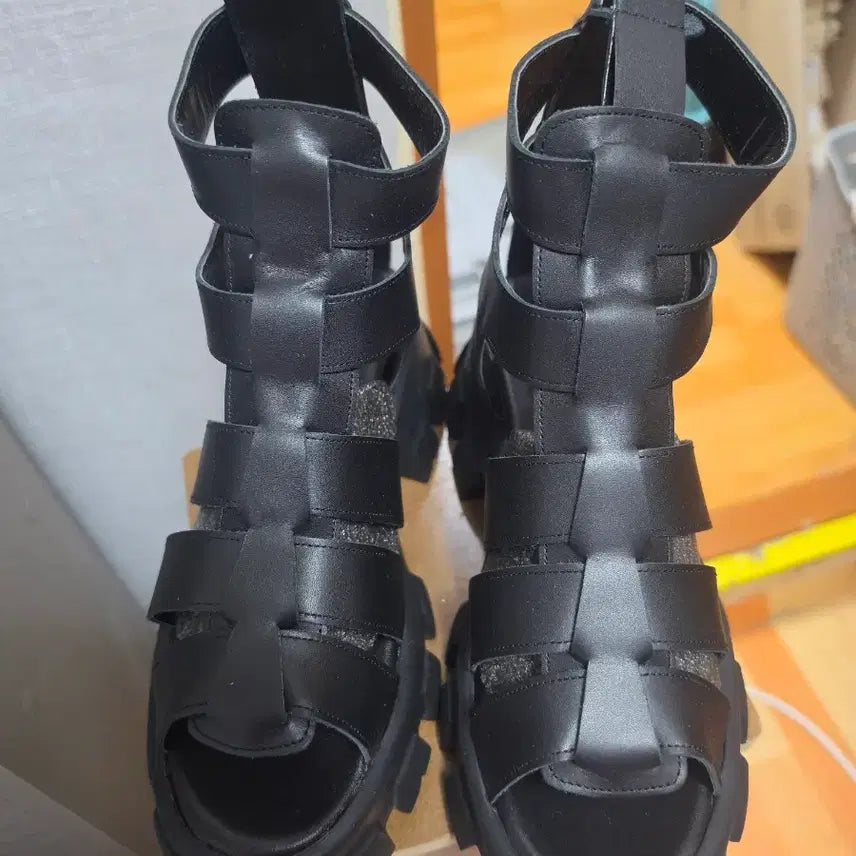 [BUNJANG] Fisherman Sandals 230 Size / 텀블벅 펀딩 피셔맨 샌들 230 사이즈