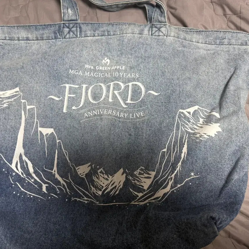 [BUNJANG] Mrs. Green Apple Fjords Denim Bag / 미세스 그린애플 피요르드 데님가방