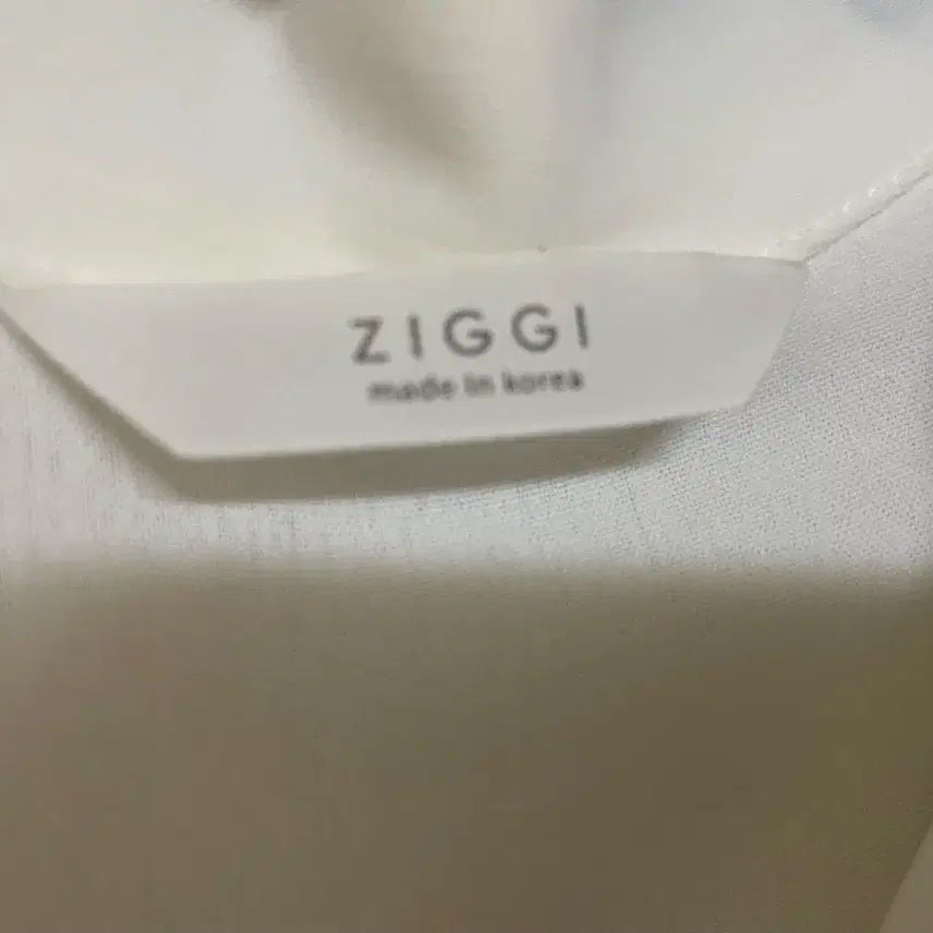 [BUNJANG] White Chiffon Shirt / 화이트 긴팔 쉬폰 셔츠