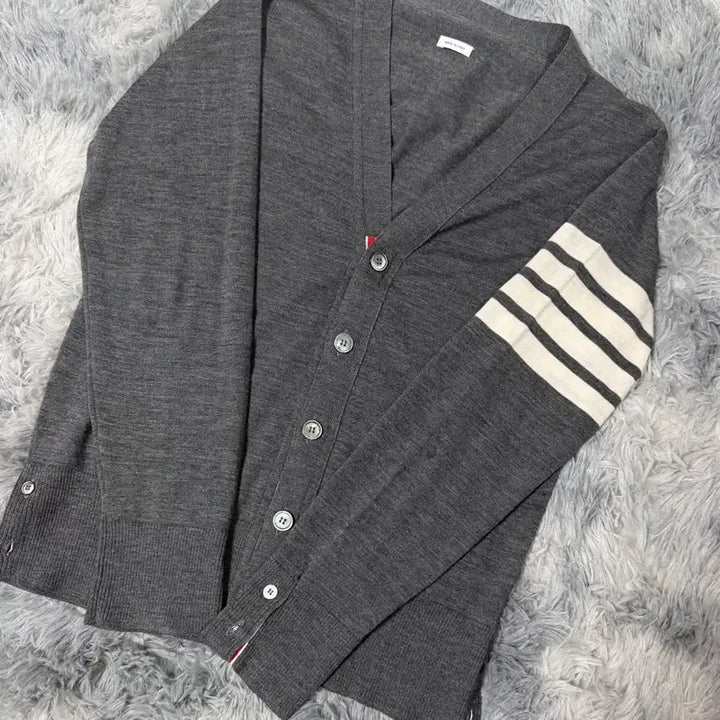 [BUNJANG] Thom Browne Merino Wool Cardigan Size 2 / 톰브라운 메리노울 가디건 2사이즈