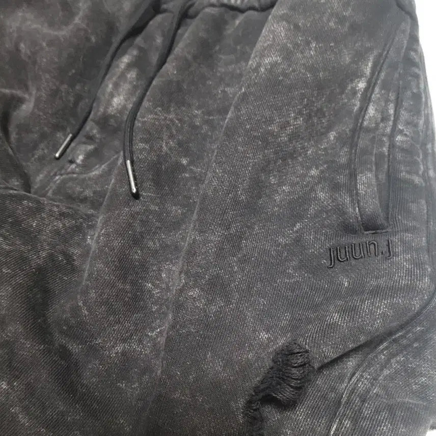 [BUNJANG] Juun.J Collection Damaged Track Pants Size 50 / 준지 juun.j 컬렉션 데미지 팬츠 50