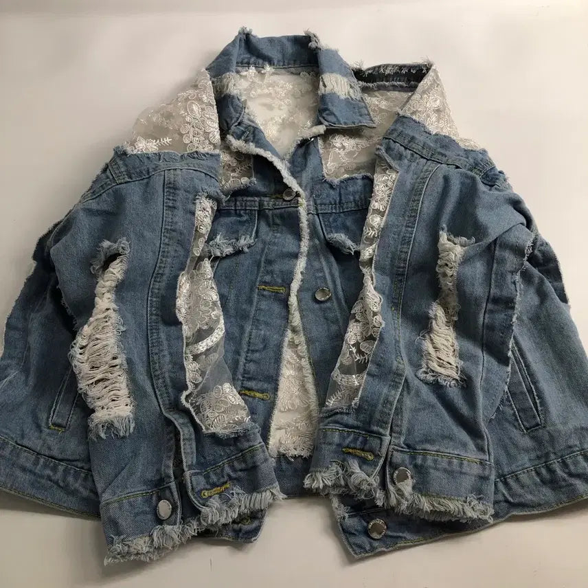 [SOLD OUT] 레이스 데님 청자켓 데미지 디테일