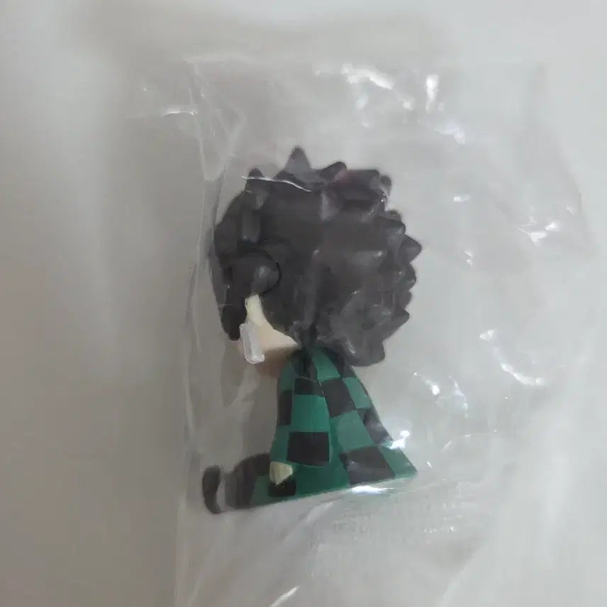[BUNJANG] Demon Slayer Kamado Tanjirou Figure / 귀멸의칼날 네무라세타이 카마도 탄지로 가챠