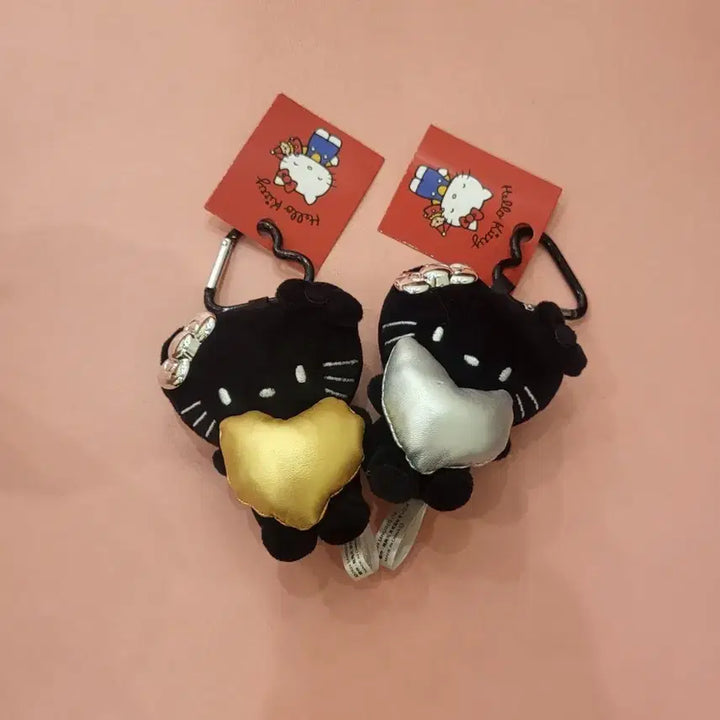 [BUNJANG] Hello Kitty Black Heart Silver/Gold Doll Keyring Set / 헬로키티 블랙 하트 실버/골드 인형 키링 세트