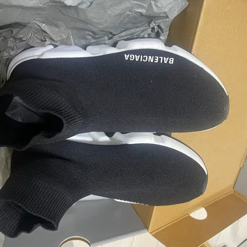 [BUNJANG] Balenciaga Speed Runner Sneakers / 발렌시아가 스니커즈 스피드 러너 35