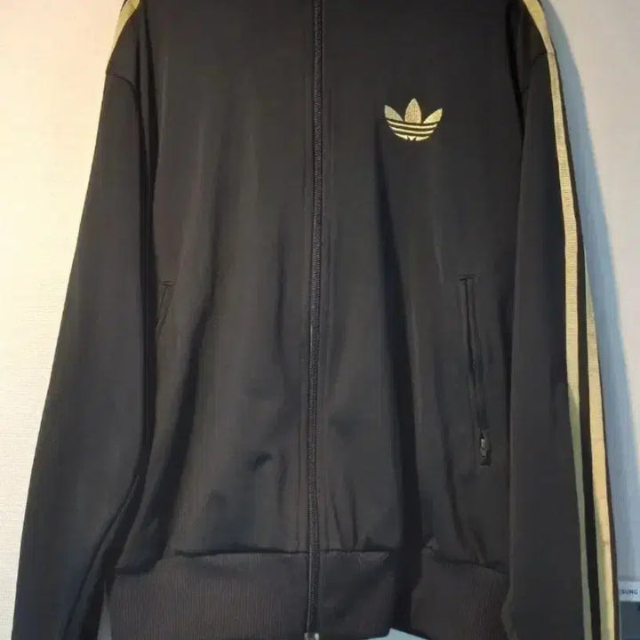 [BUNJANG] Adidas Firebird Track Top Jacket Black Gold / 아디다스 파이어버드 금장 블랙 블랙골드 트랙탑 저지 져지집업 100