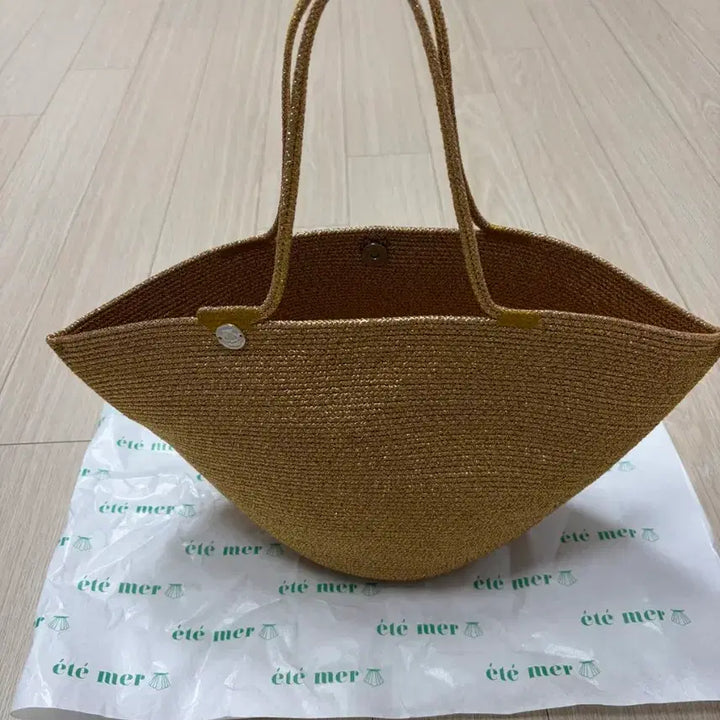 [BUNJANG] (새상품) 에떼메르 골드 토트백 / (새상품) 에떼메르 골드 토트백