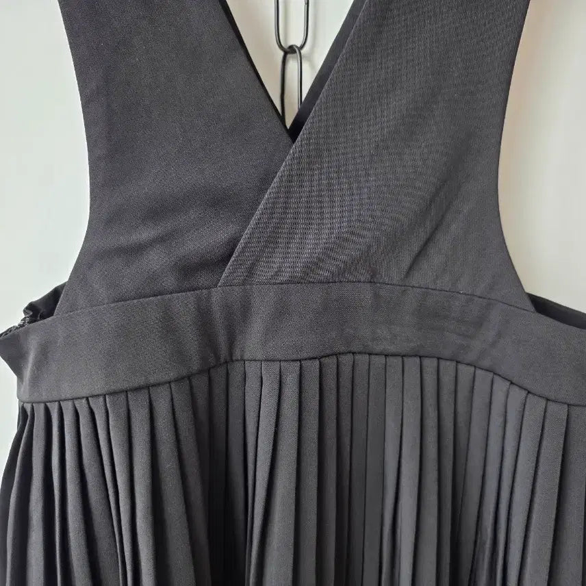 [BUNJANG] Black Pleated Bustier Dress / 44-55)블랙 플리츠 뷔스띠에원피스