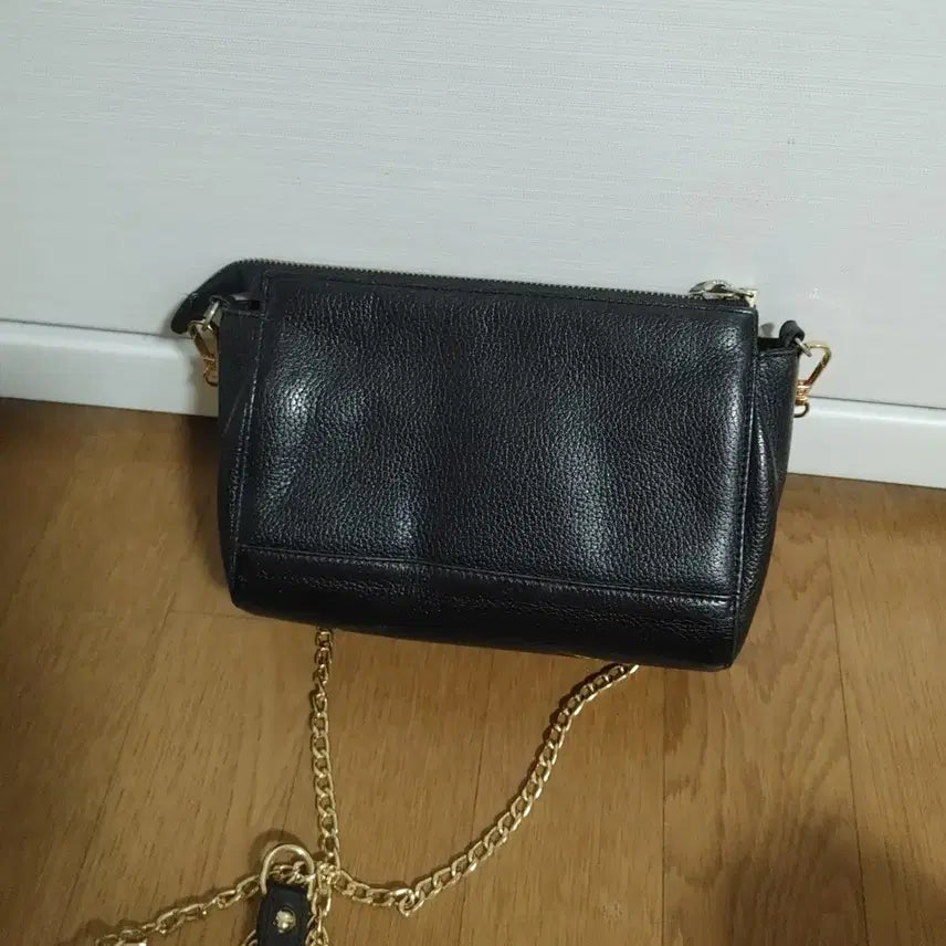 [BUNJANG] MCM Crossbody Bag / 엠씨엠 크로스백