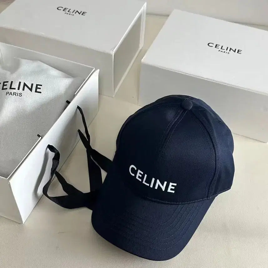 [BUNJANG] Celine Navy Ball Cap / 셀린느 볼캡 네이비색상