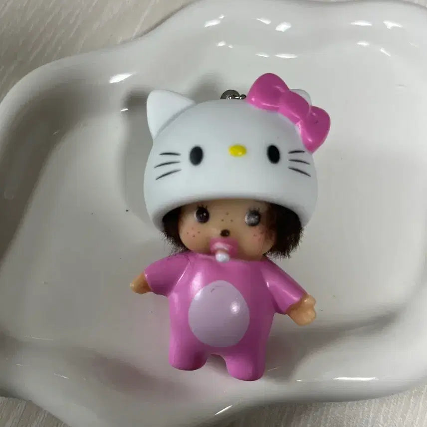 [BUNJANG] Monchhichi Kitty Plush Keychain / 키티몬치치 인형  키링