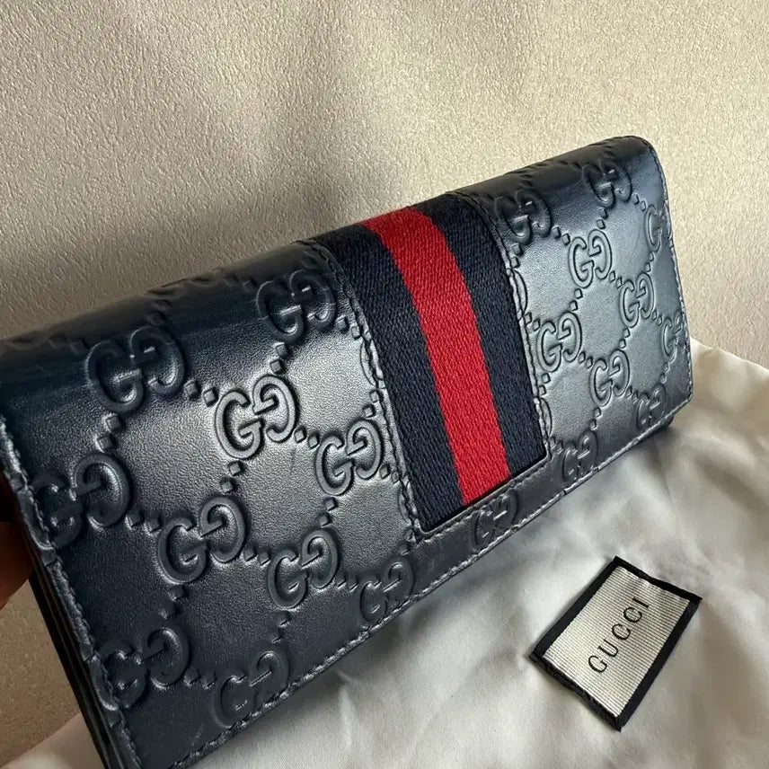 [BUNJANG] Gucci GG Embossed Long Wallet (Navy) / 구찌 GG 엠보스 장지갑 남색