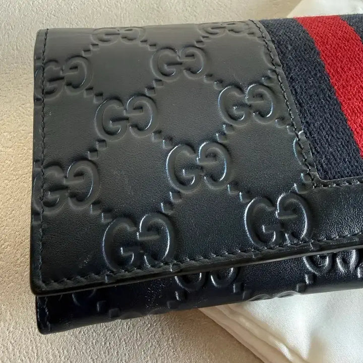 [BUNJANG] Gucci GG Embossed Long Wallet (Navy) / 구찌 GG 엠보스 장지갑 남색