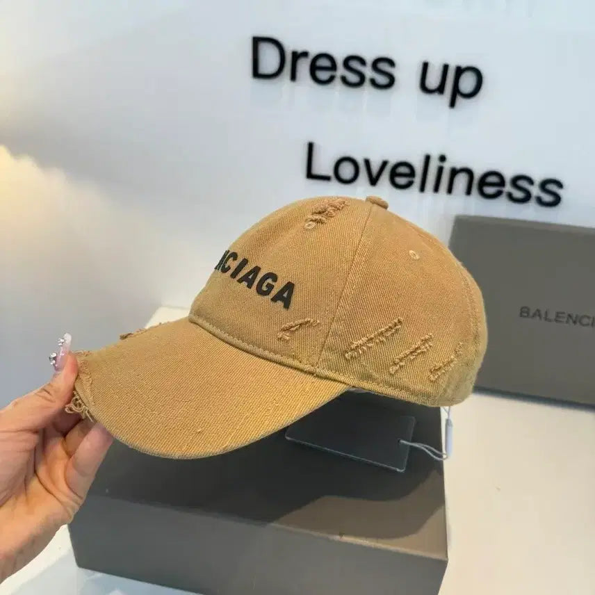 [BUNJANG] Balenciaga Distressed Baseball Cap Beige / 발렌시아가 디스트로이드 볼캡 베이지