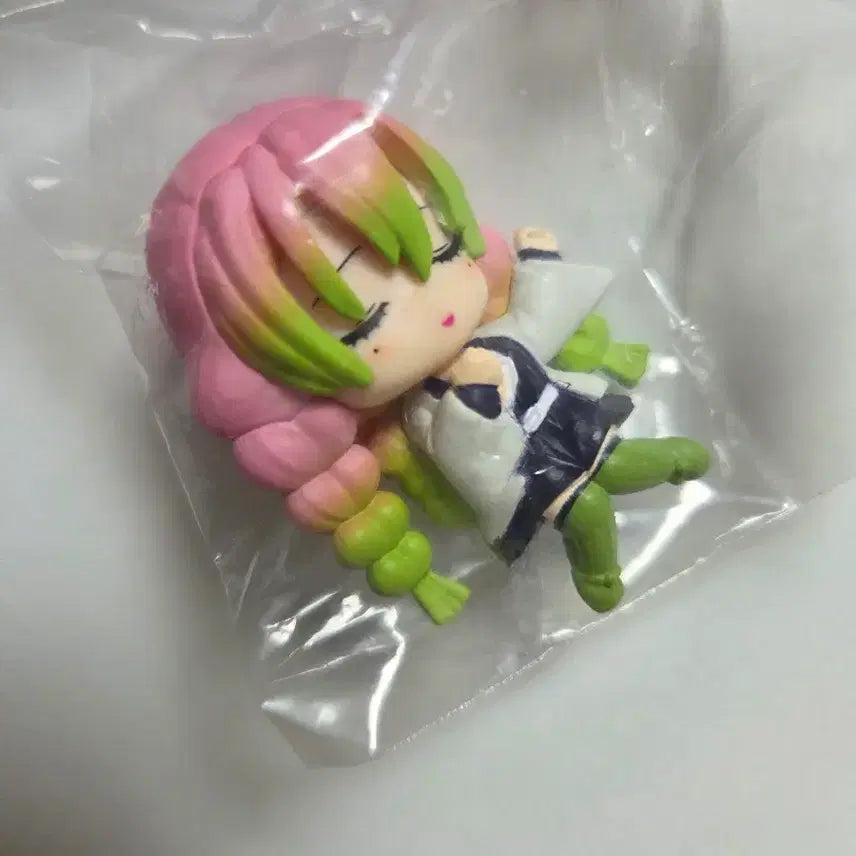 [SOLD OUT] 귀멸의칼날 네무라세타이 미츠리 가챠