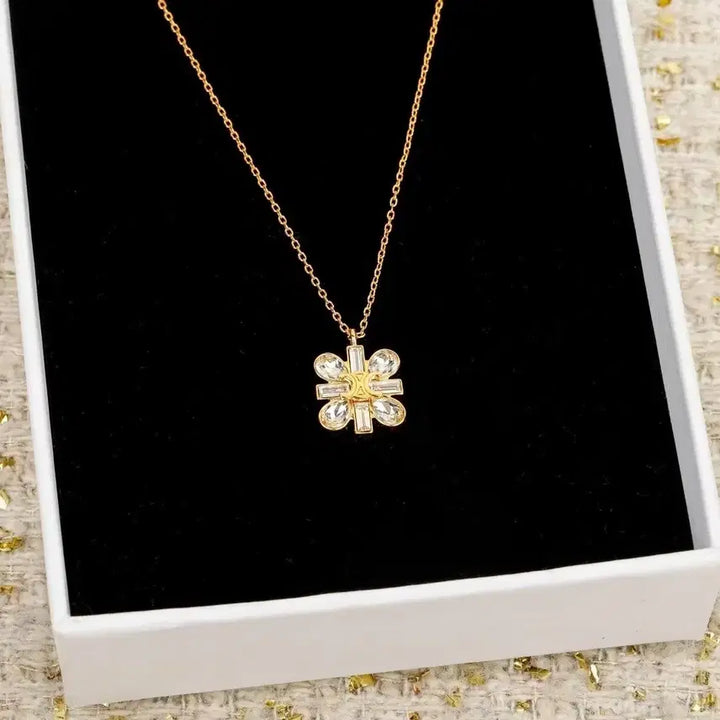 [SOLD OUT] 금색 플라워 큐빅 목걸이