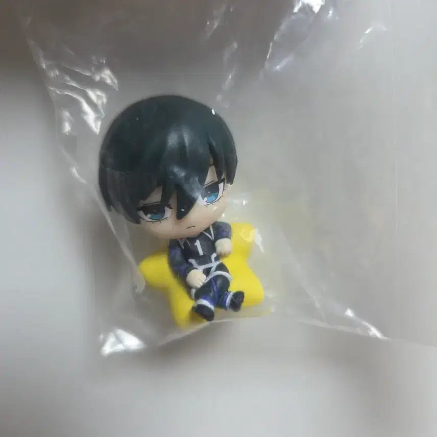[BUNJANG] Blue Lock Itoshi Rin Figure / 블루록 가챠 별과 함께 피규어 이토시린 새상품