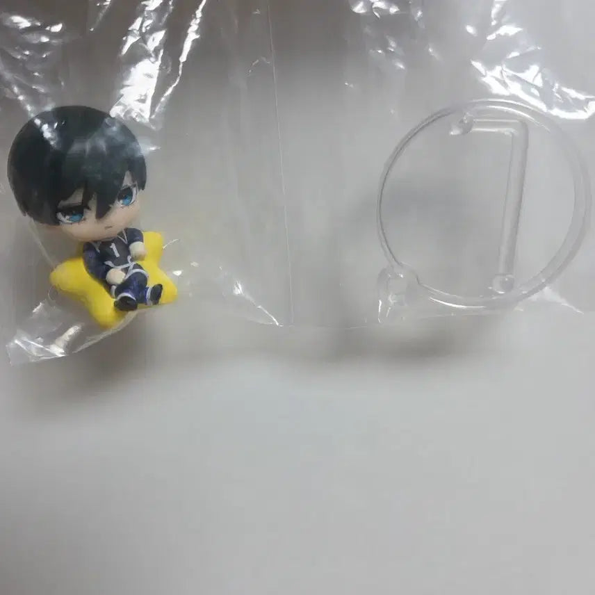[BUNJANG] Blue Lock Itoshi Rin Figure / 블루록 가챠 별과 함께 피규어 이토시린 새상품