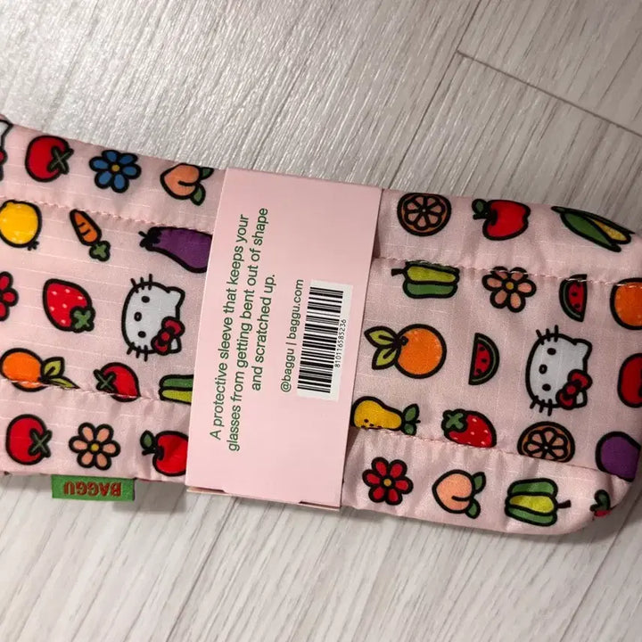 [SOLD OUT] 헬로키티 Baggu 바쿠 안경슬리브 안경파우치
