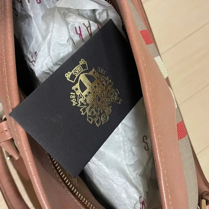 [BUNJANG] Burberry Nova Check Pink Leather Trim Handbag / 버버리 노바 체크(핑크 레더 트림)
