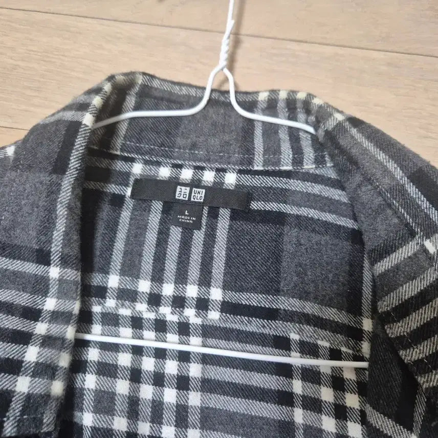 [BUNJANG] Uniqlo Flannel Check Shirt Bundle Set / 유니클로 플라넬 체크 셔츠 L  2개 일괄