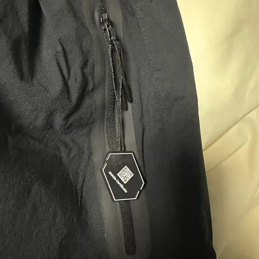 [SOLD OUT] 나이키 테크 우븐 오픈 헴 팬츠 블랙 - L